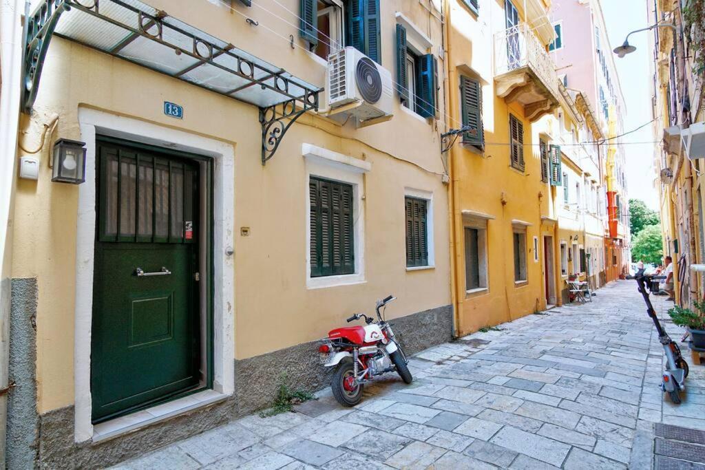 M&f In Corfu Center
