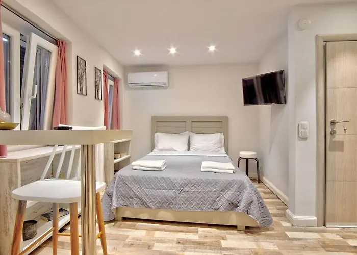 M&F Studio In Corfu Center