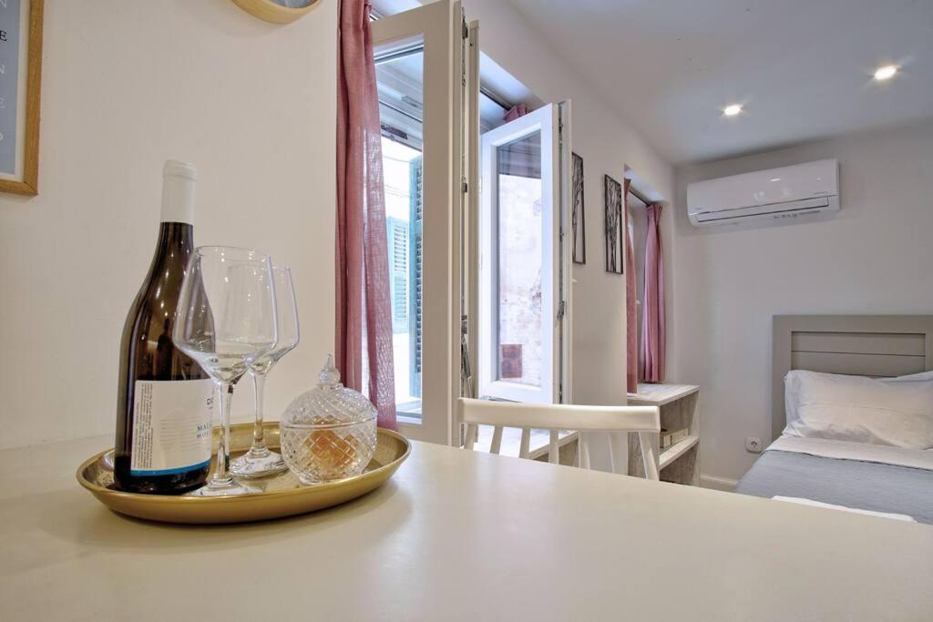 M&f In Corfu Center * Corfu (city)